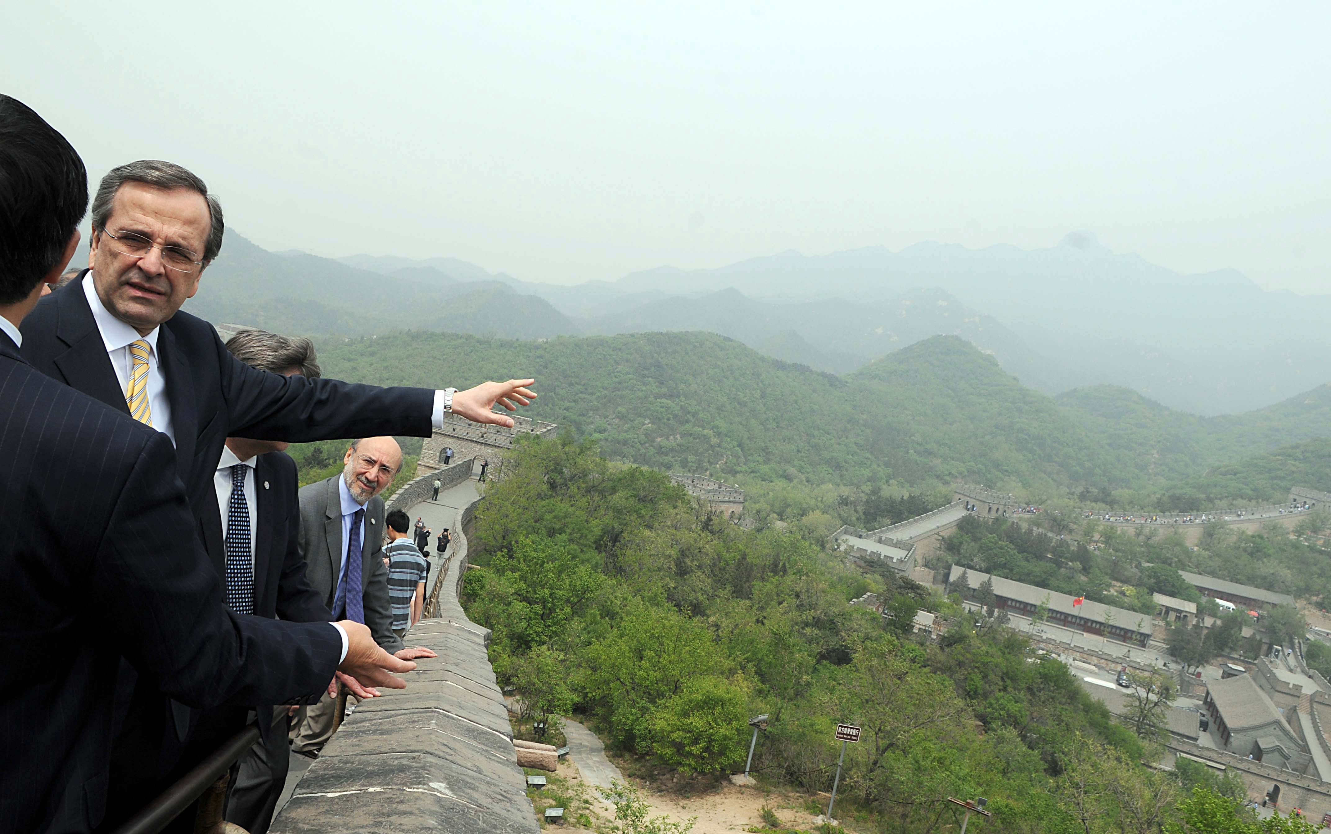 Οι κυβερνητικές δυσλειτουργίες τραβούν την προσοχή Σαμαρά μετά την Κίνα