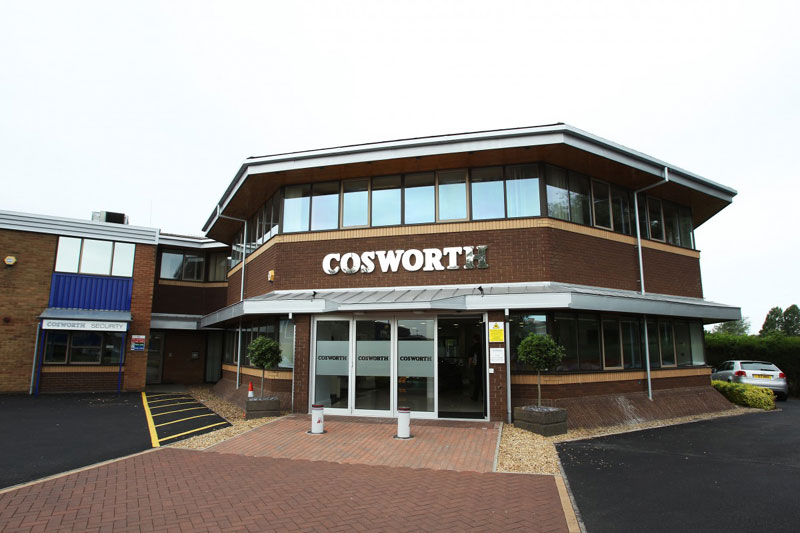 Τις εγκαταστάσεις της Cosworth καλοβλέπει η Honda