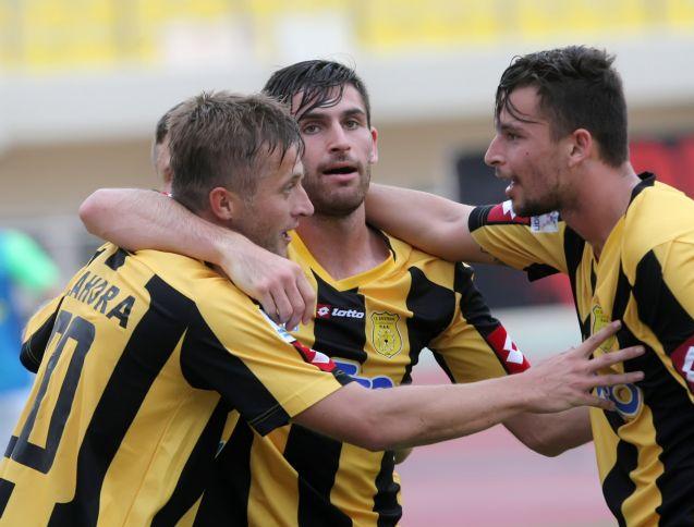 Έξι ομάδες για την άνοδο την τελευταία αγωνιστική