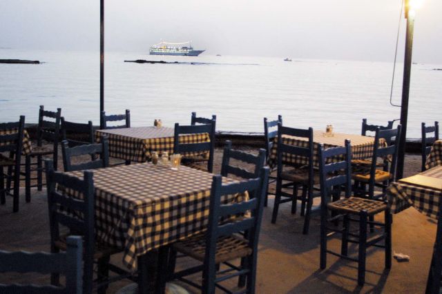 Τσιπουράδικα με ISO στον Βόλο