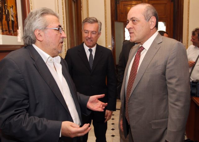 «Αδειανό πουκάμισο» η νέα Εθνική Συλλογική Σύμβαση, λέει ο ΣΕΒ