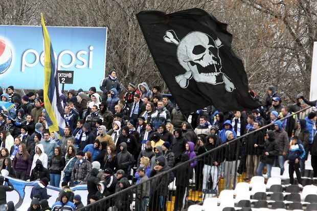 Σωματοφύλακες στη Σλάβια Σόφιας για παίκτη και προπονητή