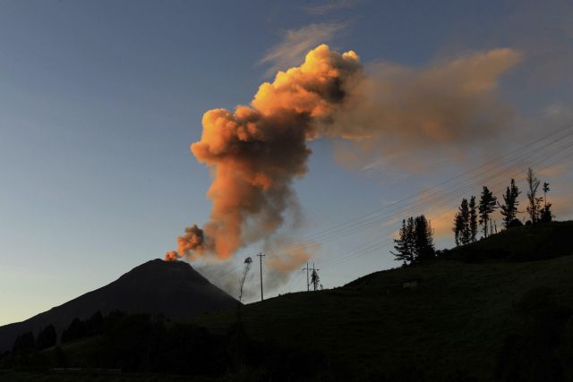 «Κόκκινος συναγερμός» στη Χιλή από το ξύπνημα ηφαιστείου