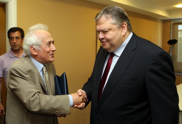 Ενόχληση στο ΠΑΣΟΚ για Μπαλτάκο και δημοσίευση του πορίσματος της ΚΕΝΕ