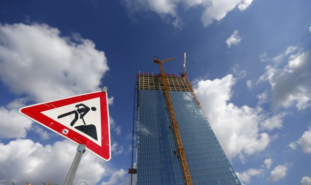 Μόνο στα λόγια η στροφή της ΕΕ από τη λιτότητα στην ανάπτυξη, λέει το Reuters