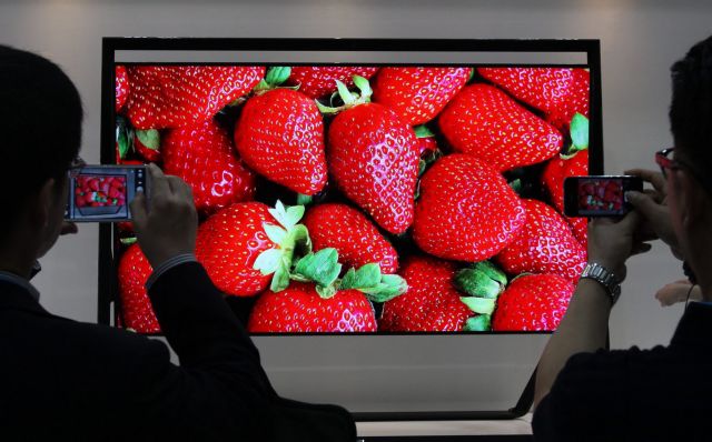 Η Samsung παρουσιάζει τηλεόραση 4Κ και €40.000 στην Ελλάδα