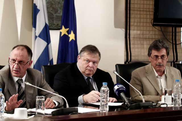 Η ανάδειξη του Πειραιά επί τάπητος στη συνάντηση Βενιζέλου με τους αρμόδιους φορείς