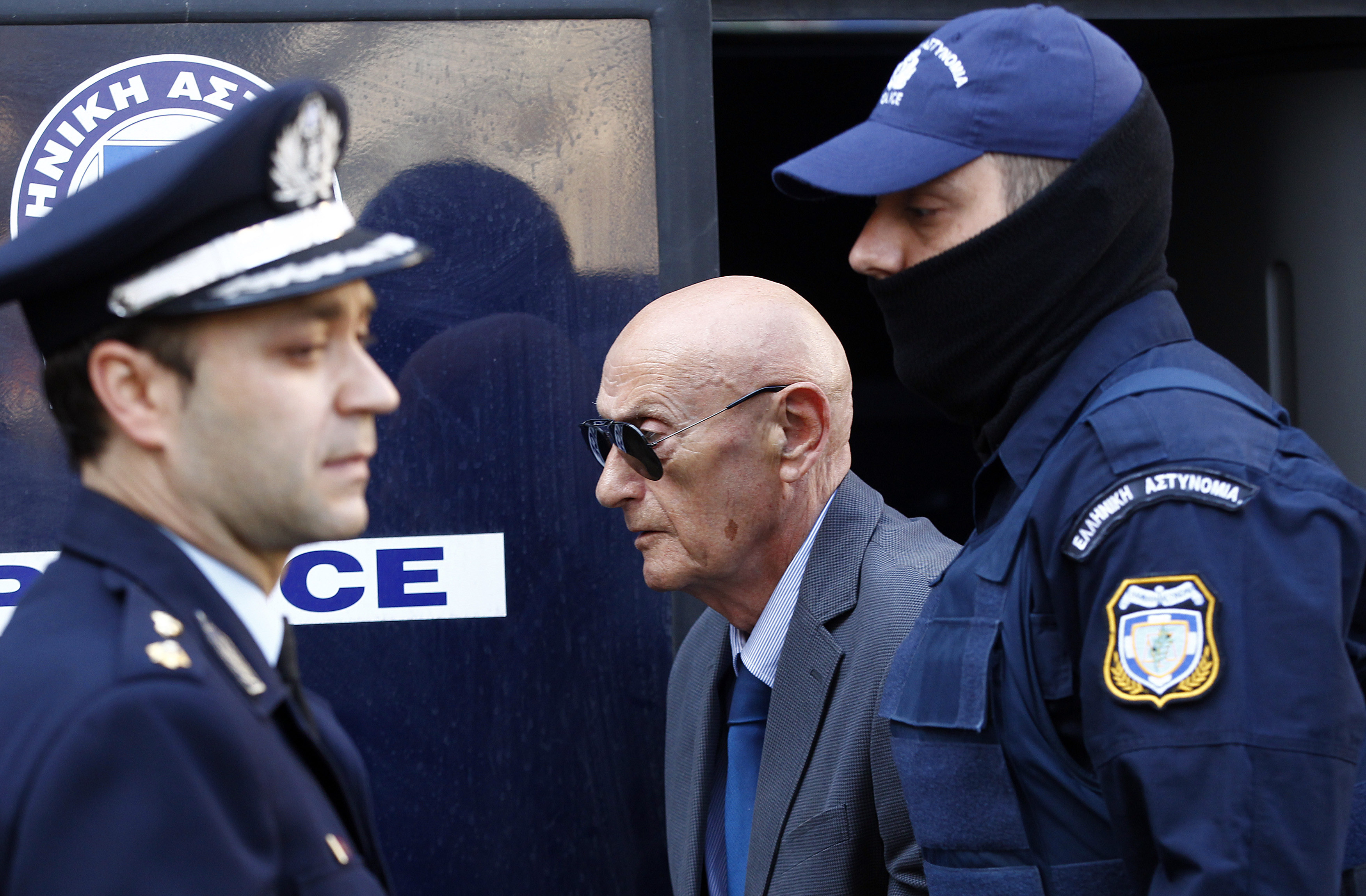 Καβγάς Ζήγρα – Οικονομίδη στη δίκη Τσοχατζόπουλου