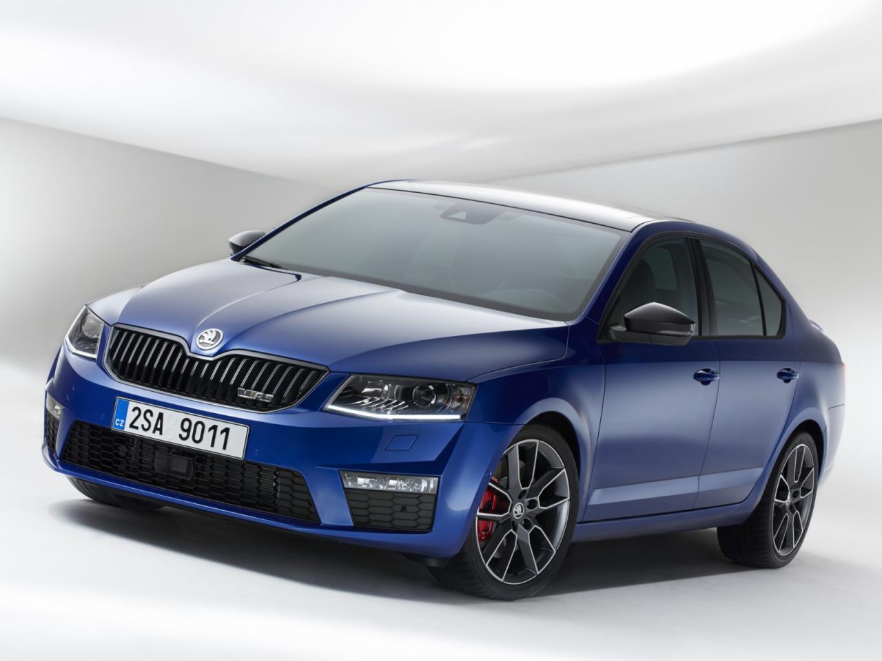 Skoda Octavia RS 2014: Ισχυρή παRoυSία
