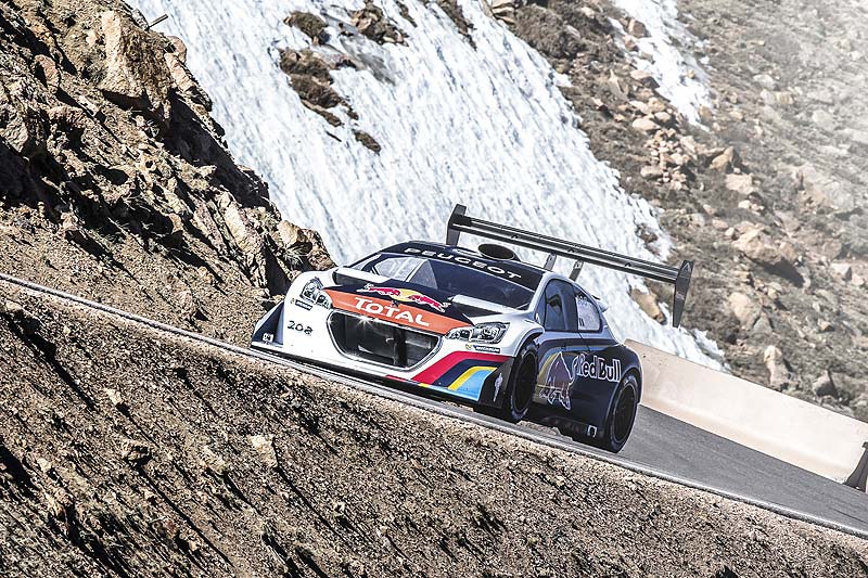 Επιτυχής η γαλλική απόβαση του  S.Loeb και της Peugeot Sport στο Pikes Peak