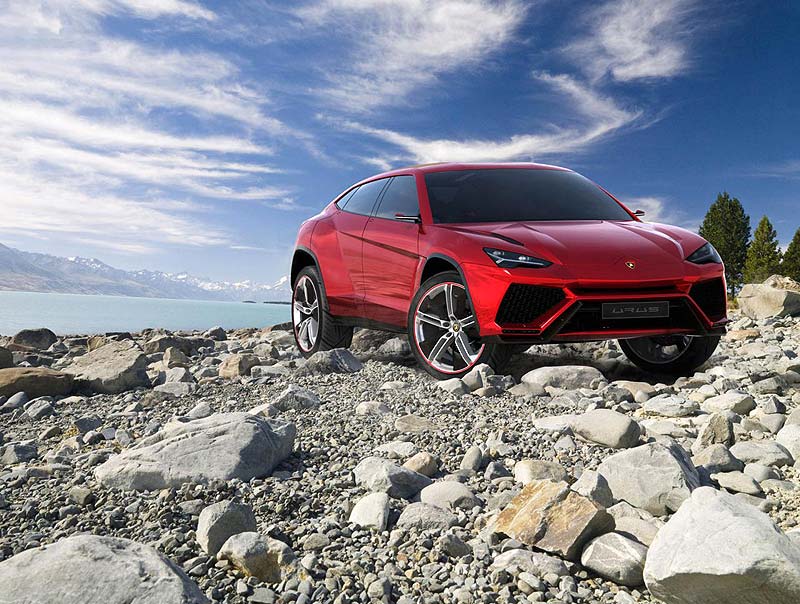 Εμμένει στους ατμοσφαιρικούς κινητήρες η Lamborghini