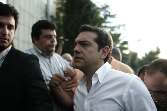 Πραξικόπημα το κλείσιμο της ΕΡΤ, τονίζει ο Αλέξης Τσίπρας