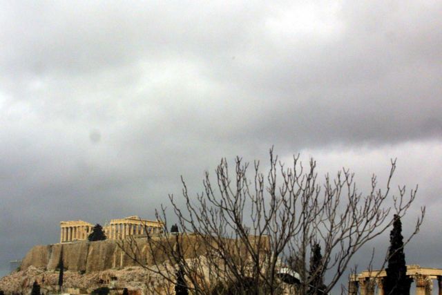 Eπιδείνωση του καιρού με καταιγίδες και πτώση θερμοκρασίας