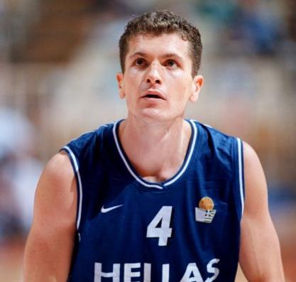 Ο Γιώργος Καλαϊτζής αποφάσισε να «κρεμάσει» τα παπούτσια του