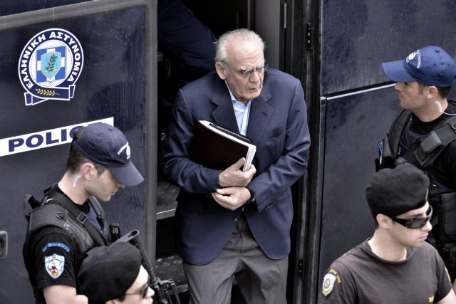 «Στημένη επιχείρηση πολιτικής-οικογενειακής δολοφονίας» χαρακτήρισε τη δίκη ο Τσοχατζόπουλος