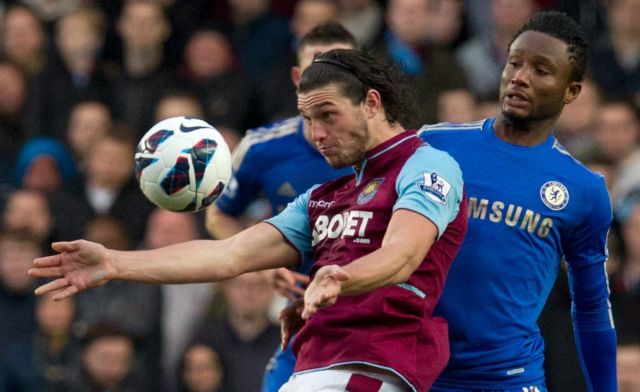 Παραμένει «σφυρί» ο Άντι Κάρολ