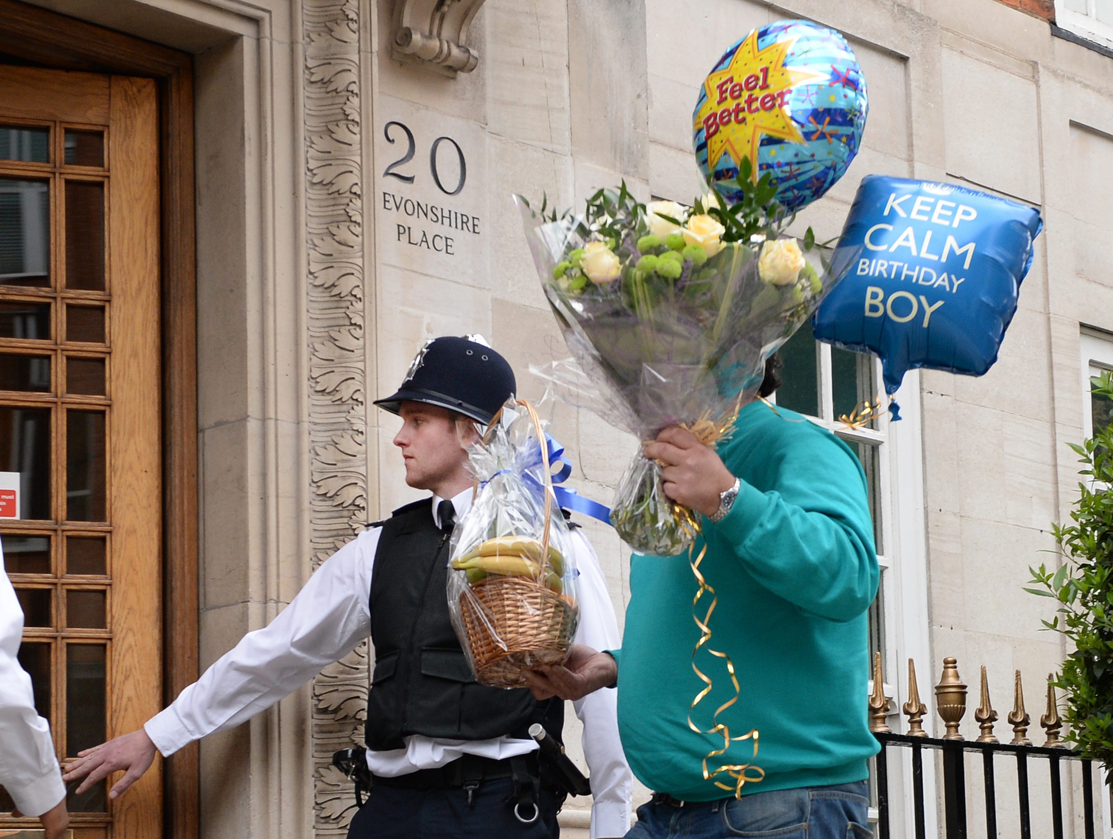 Εξιτήριο πήρε ο πρίγκιπας Φίλιππος, ενώ ακολουθεί δίμηνη ανάρρωση