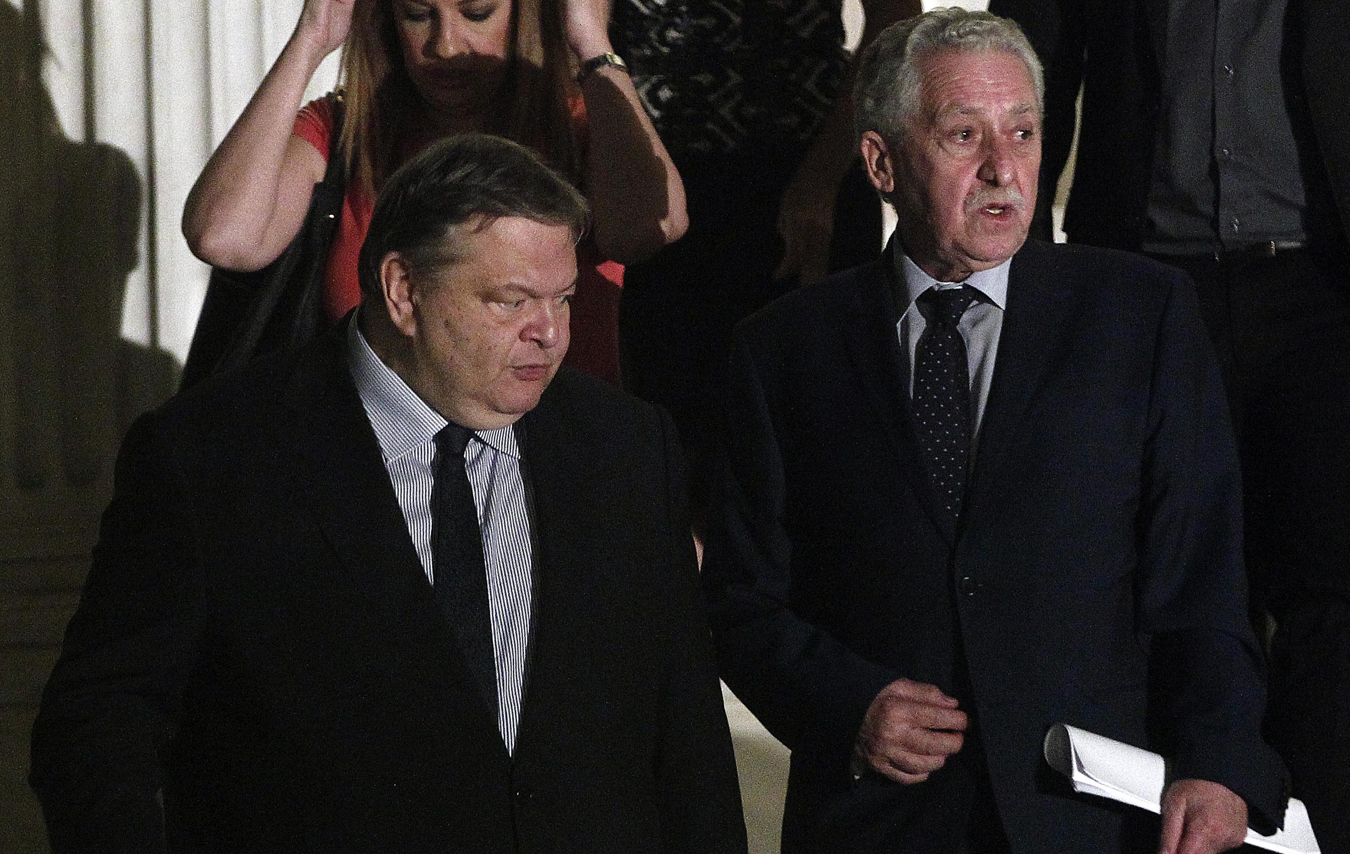 Άμεση αποκατάσταση της λειτουργίας της ΕΡΤ ζητούν ΠΑΣΟΚ και ΔΗΜΑΡ