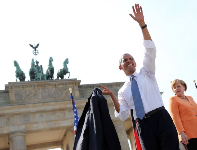 Μείωση των πυρηνικών ΗΠΑ-Ρωσίας ζητά από το Βερολίνο ο Ομπάμα