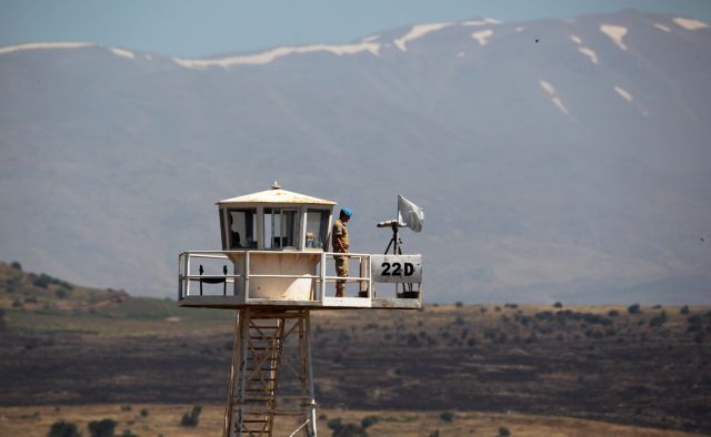 Οβίδα από τη Συρία έπεσε στα Υψίπεδα του Γκολάν