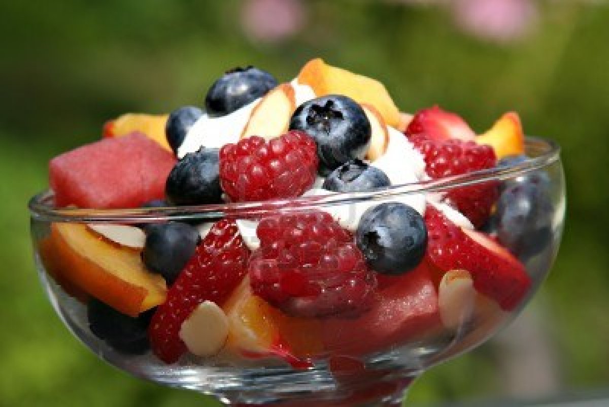 Επτά καλοκαιρινά φρούτα «προστάτες» της υγείας και σιλουέτας σας