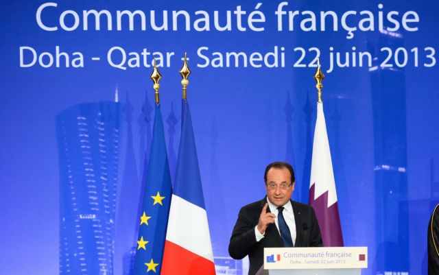 Κατρακυλά ξανά η δημοτικότητα του Φρανσουά Ολάντ