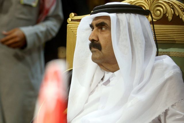 Την εξουσία στον γιο του παραδίδει ο εμίρης του Κατάρ
