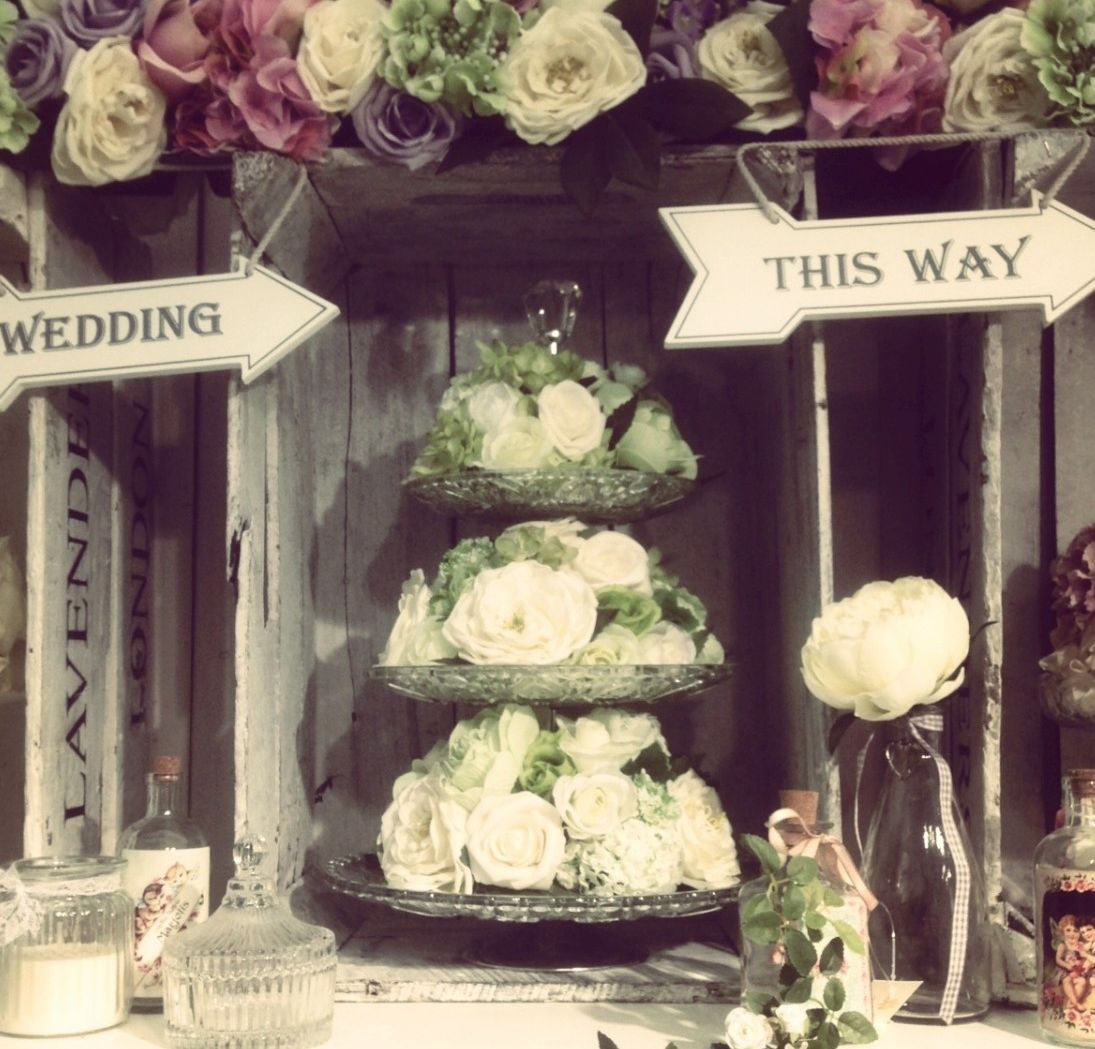 Ανακαλύψτε vintage διακοσμητικά κομμάτια