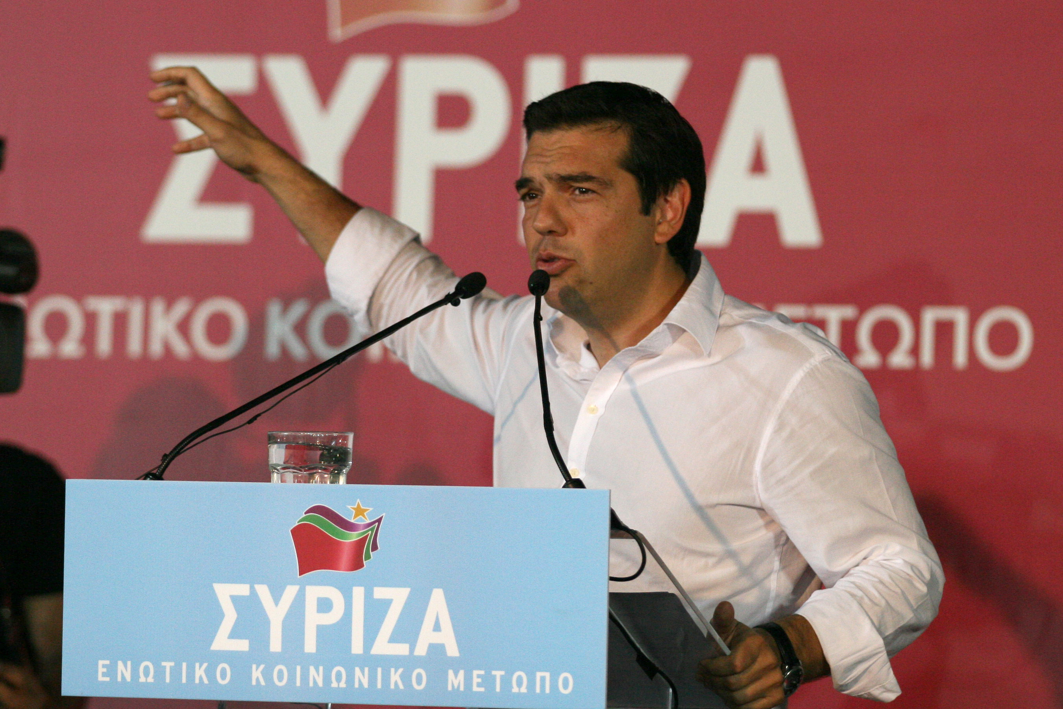 Υπέρ του Ανδρέα Παπανδρέου ο Αλ.Τσίπρας, στην αντεπίθεση το ΠΑΣΟΚ