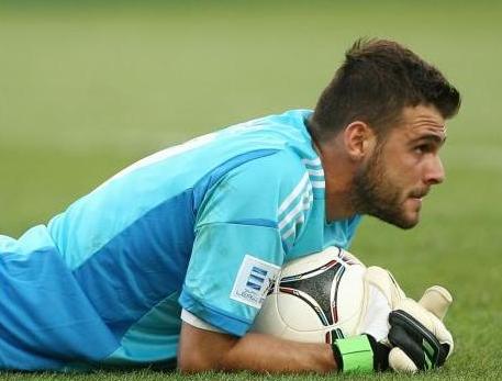 Αδεια μέχρι το Σάββατο ζήτησε και πήρε ο Καρνέζης