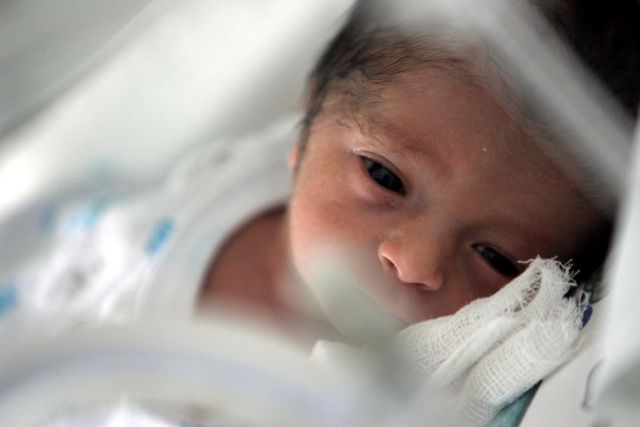 Ο Έλι, το πρώτο μωρό που γεννήθηκε σε νησί του Οχάιο εδώ και 34 χρόνια