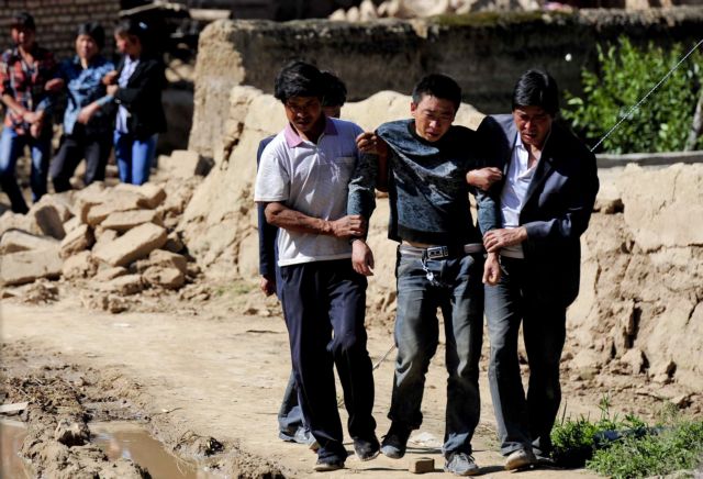 Στους 95 οι νεκροί από τον ισχυρό σεισμό στην Κίνα