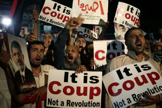 Πορεία ισλαμιστών στο Κάιρο, «όχι» στον αποκλεισμό τους λέει η ΕΕ