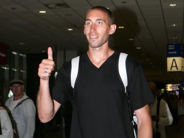 «Δύσκολα αρνείσαι στον πρωταθλητή Ευρώπης» είπε ο Λοτζέσκι