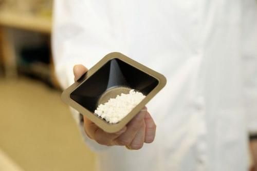 Πειραματικό ατύχημα οδήγησε στο πιο απορροφητικό υλικό του κόσμου