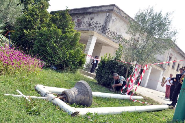 Βίαια επεισόδια κατά κληρικών και πιστών στην Πρεμετή της Αλβανίας