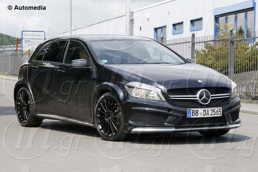 Mercedes-Benz A 45 AMG Black Series 2015: Η -μικρή- μαύρη καλλονή