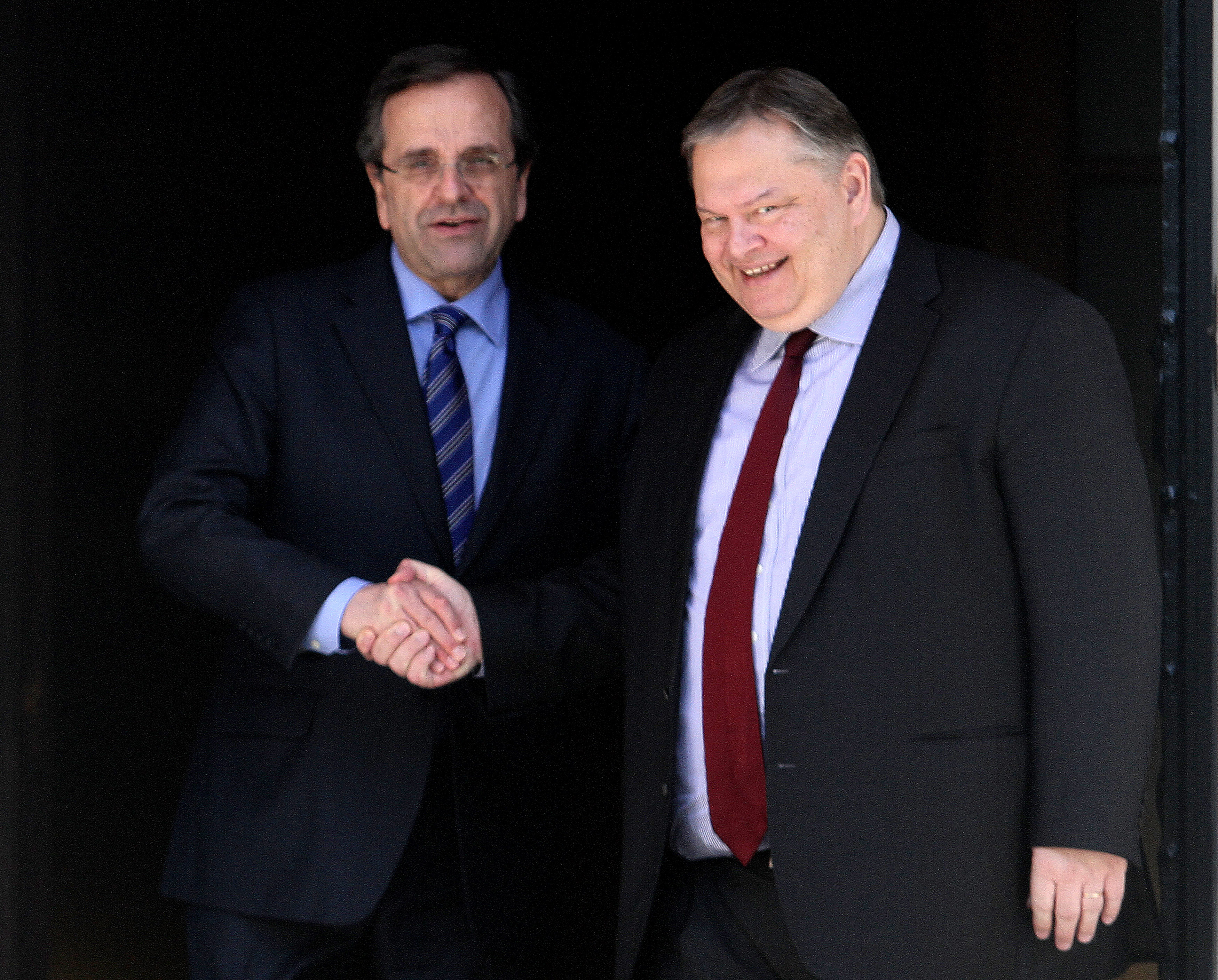 Οι πλειστηριασμοί στο επίκεντρο της συνάντησης Σαμαρά – Βενιζέλου