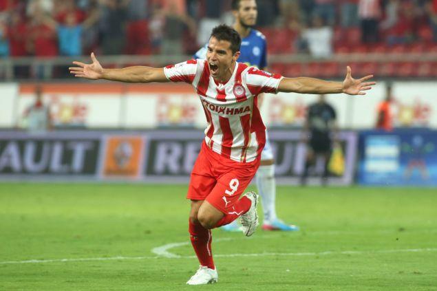 Φουστέρ και Σαβιόλα έφεραν την ανατροπή για τον Ολυμπιακό