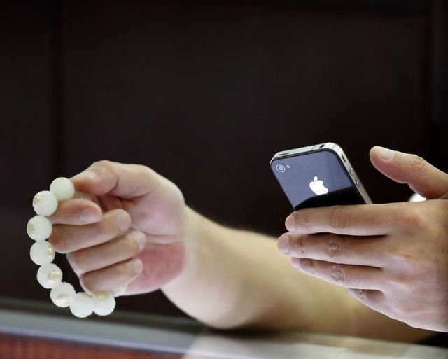Πρόγραμμα απόσυρσης iPhone φέρεται να ετοιμάζει η Apple στις ΗΠΑ