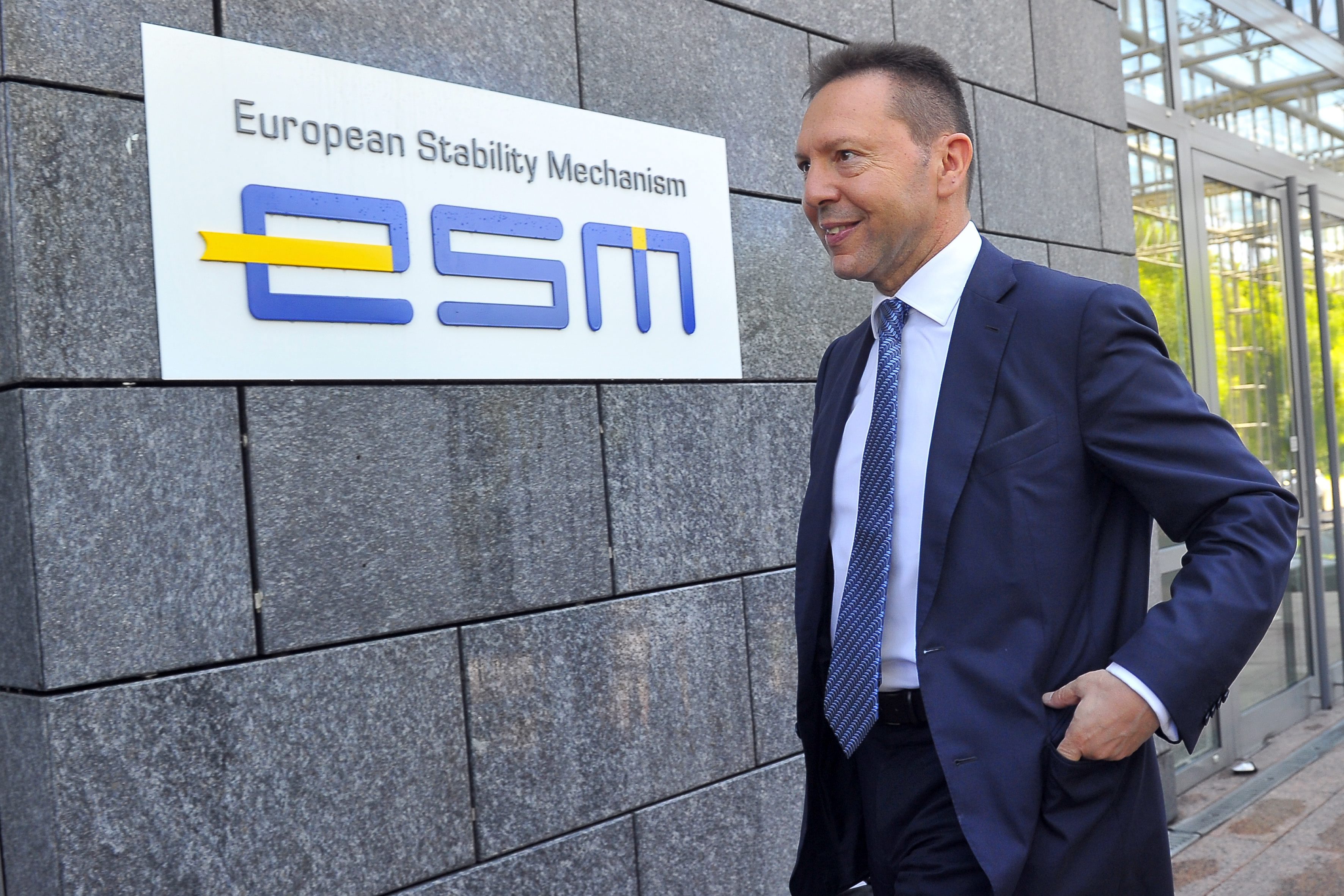 Τιτλοποίηση ελληνικών ακινήτων 20 δισ. ευρώ μέσω Λουξεμβούργου προτείνει ο ESM