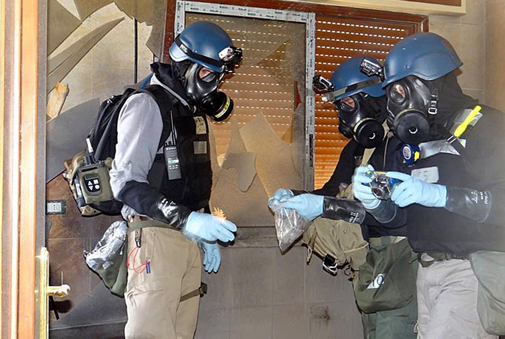 Τι αναζητούν οι επιθεωρητές του ΟΗΕ μετά την επίθεση με χημικά στη Συρία