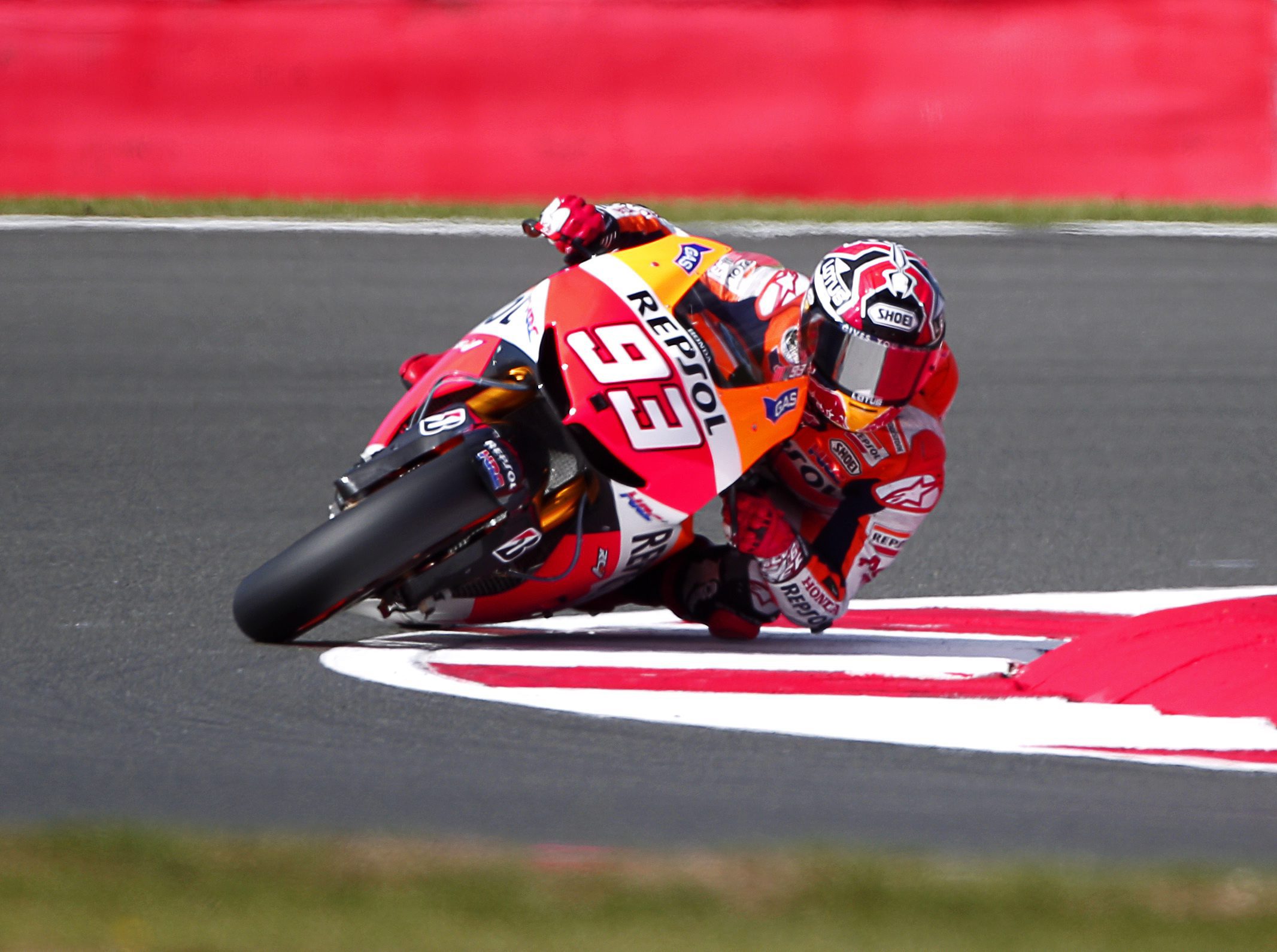 MotoGP - Μ. Βρετανία 2013: Poleman o Μ. Marquez, διαλύοντας τα ρεκόρ