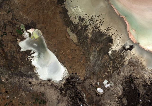 Δορυφορική ξενάγηση στις αλυκές της Αλμυράς Λίμνης