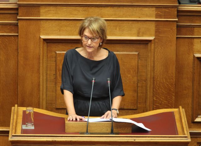 Τα θρησκευτικά δεν έχουν θέση στο νέο λύκειο, λέει η Μαρία Ρεπούση