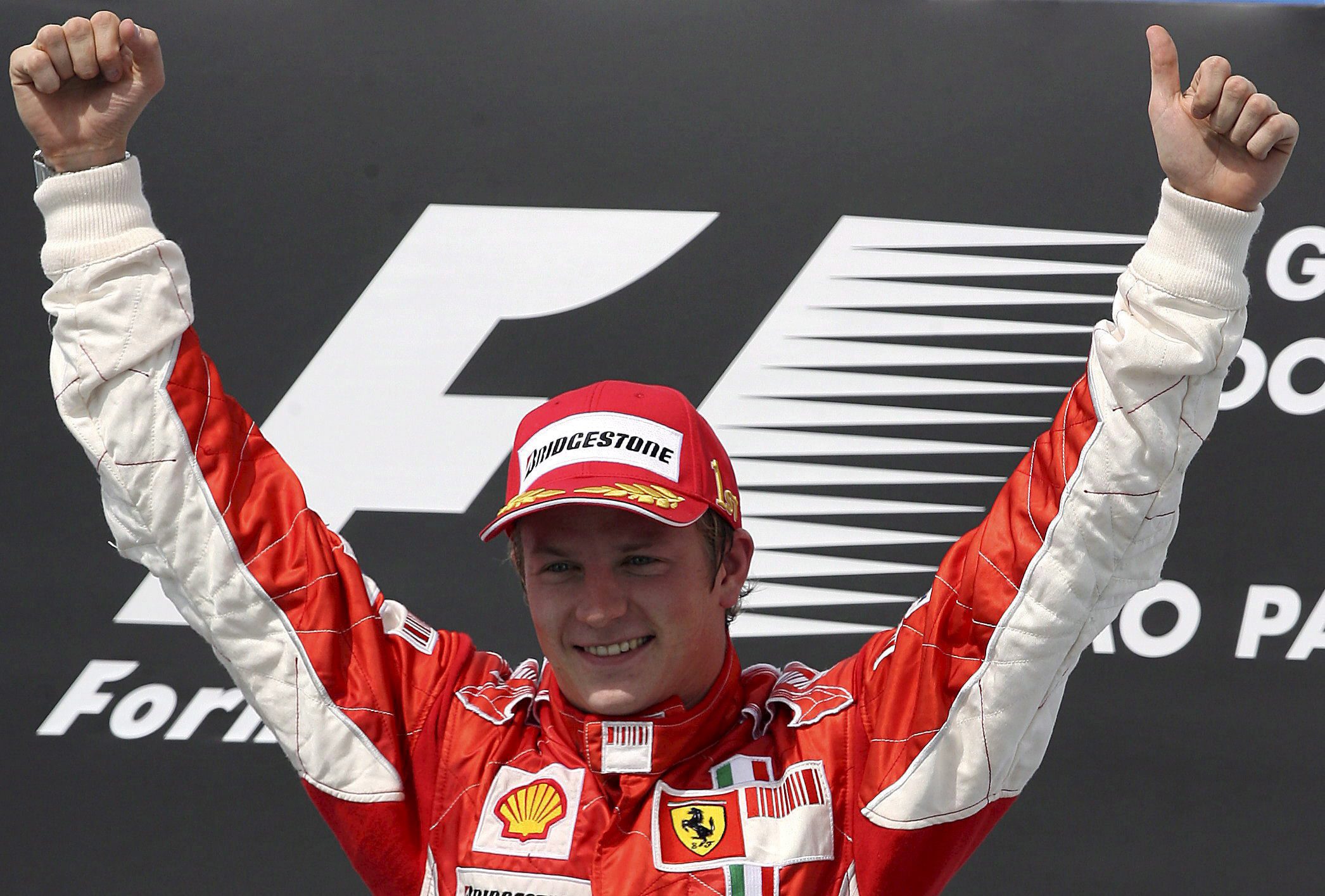 F1: Επίσημα στη Ferrari για δύο χρόνια ο Kimi Raikkonen