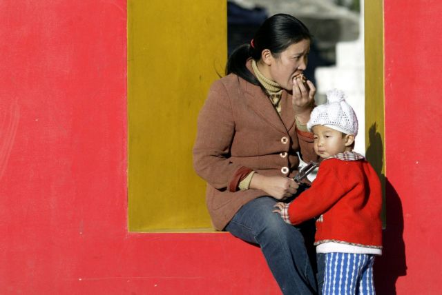 Έλεγε ψέματα στην κόρη της ότι την είχε υιοθετήσει για να τη… νουθετήσει