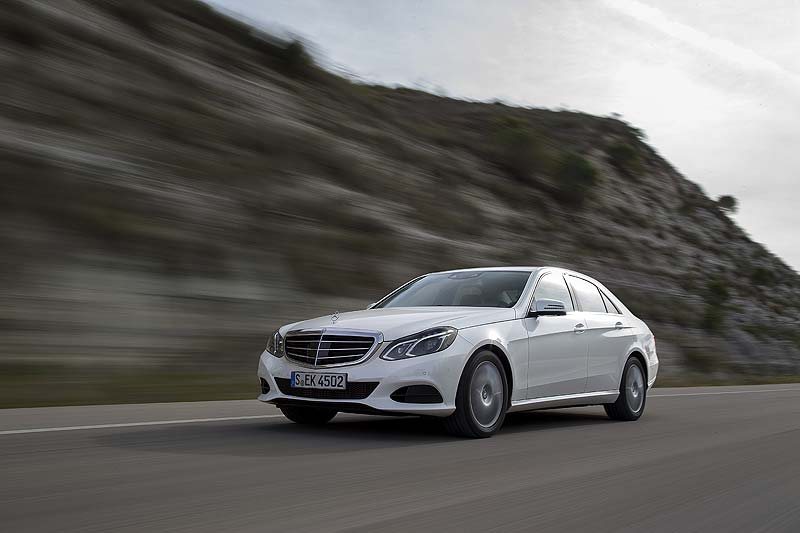 Mercedes-Benz E-Class με κινητήρα 1,6 λίτρων από 39.900 ευρώ