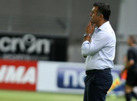 Κλειστά τα αυτιά του Γιάννη Αναστασίου