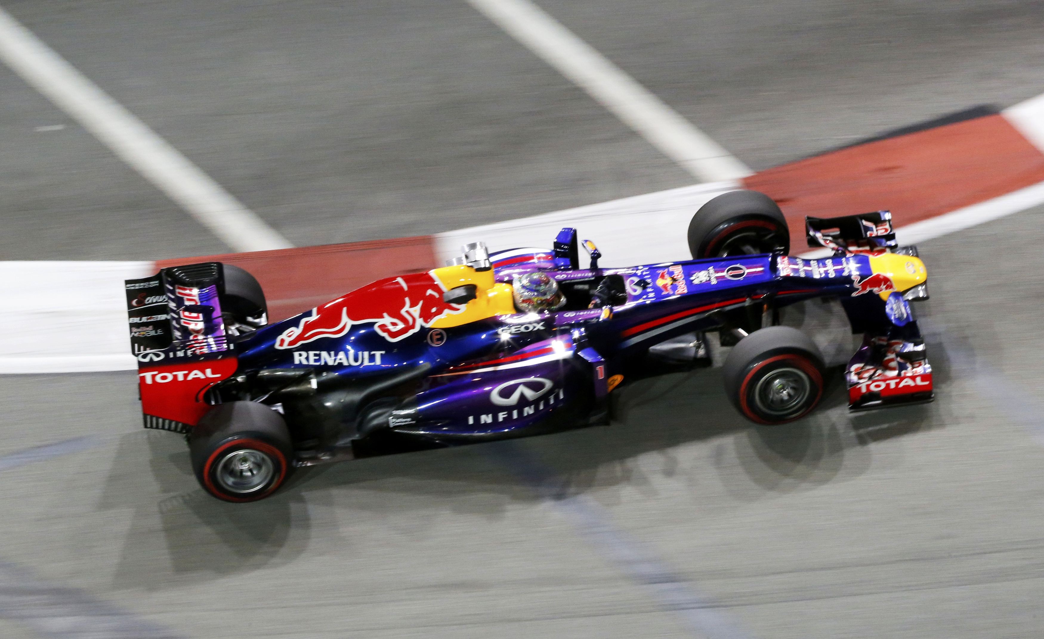 GP Σιγκαπούρης 2013: Υπόθεση της Red Bull οι ελεύθερες δοκιμές 2